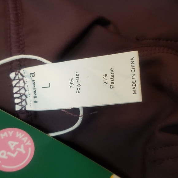 Halara High Waisted Button (L) - Picture 8 of 11